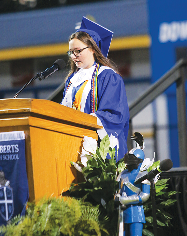 SARAH CAVACINI/Palatka Daily News – Q.I. Roberts Junior-Senior High School graduate Reagan Blackmear addresses her classmates during Saturday’s commencement ceremony.